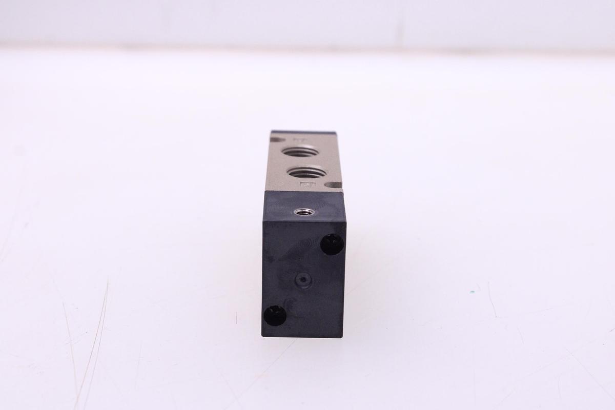 Usado Válvula CKD 4KA311-08G