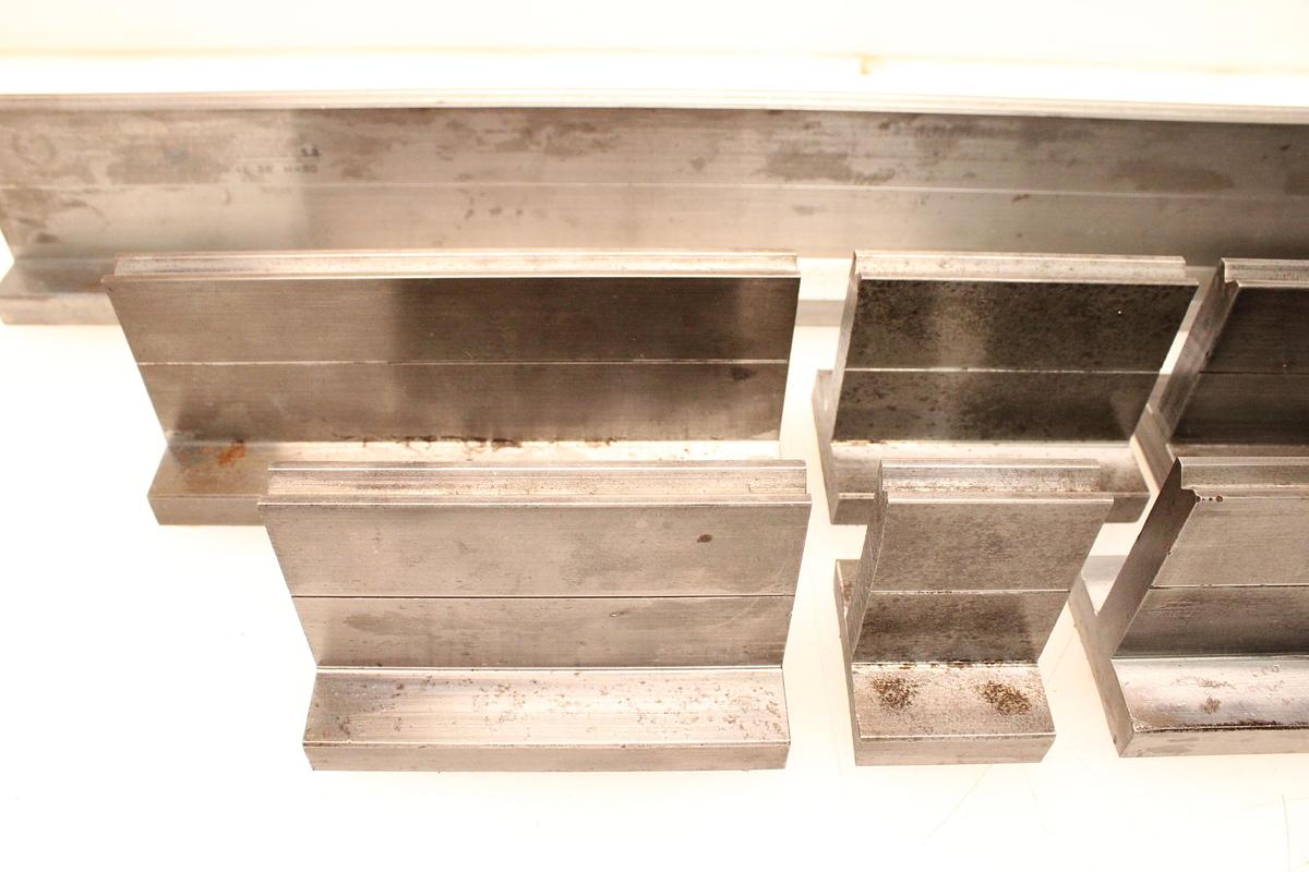 Usado Juego Matrices en "T" Metalmaq 20.42 88º - 11 Tramos