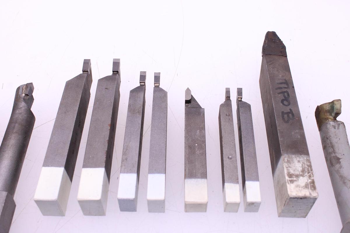 Usado Juego Cuchillas Torno Metal Duro - 21 Unidades