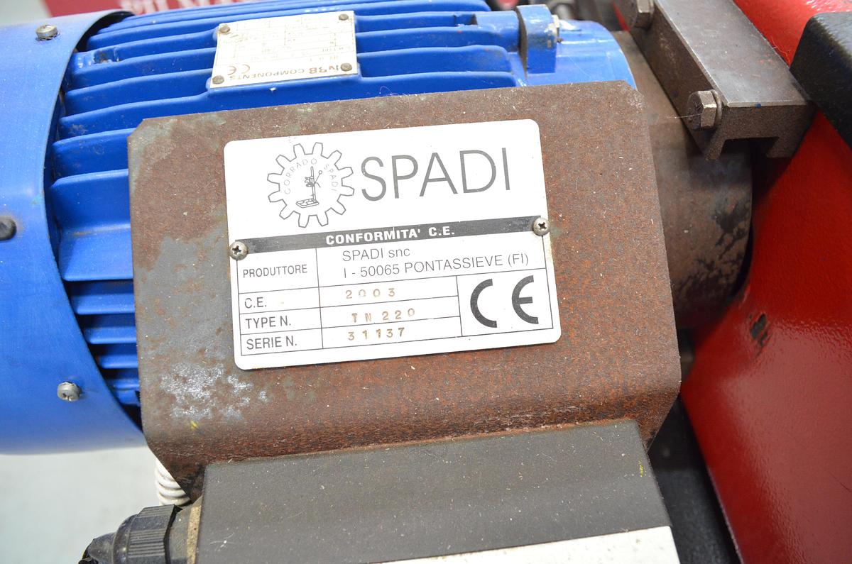 Usado Entalladora tubos SPADI TN220