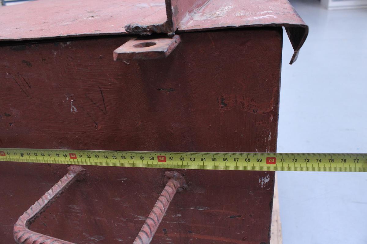 Usado Arcon Metalico 910x705x600 mm