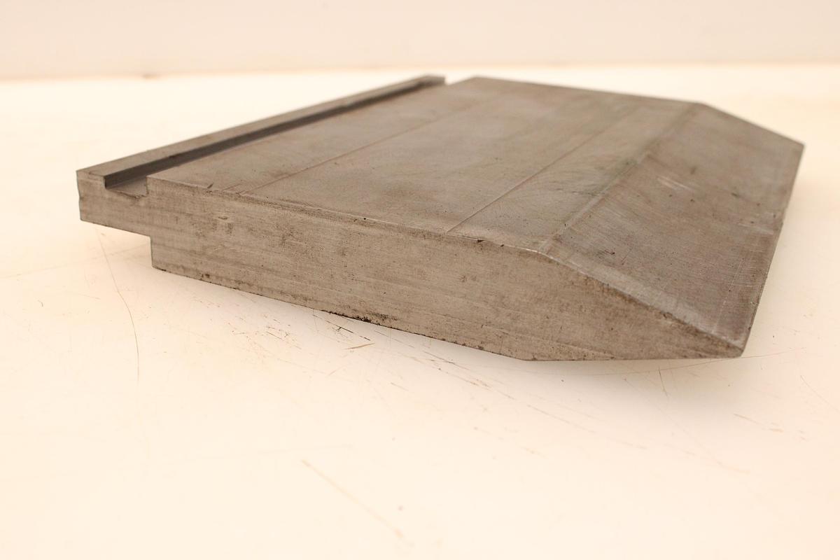 Usado Punzón AJIAL 305mm