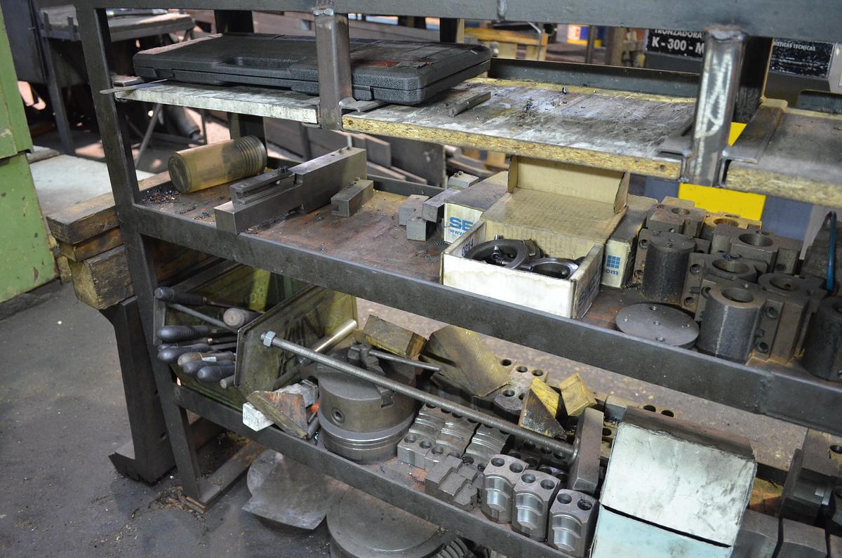 Usado Torno Travis TR-2 2006 cnc FAGOR 8055 T