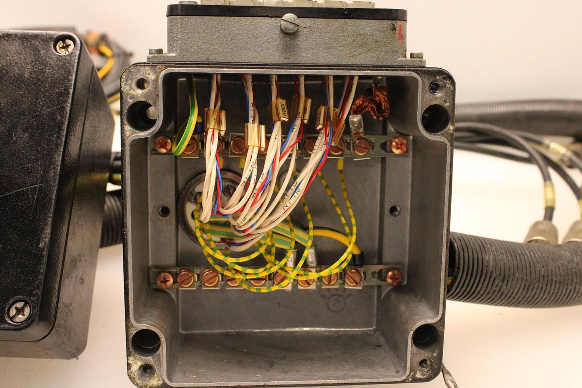 Usado Arnés de Cableado KUKA 71-051-267