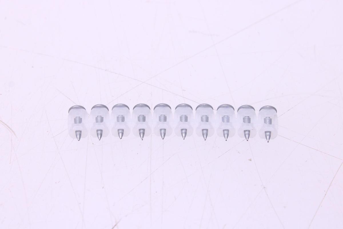 Usado Lote Clavos de Acero Hilti X-EGN14 MX - 2250 Unidades