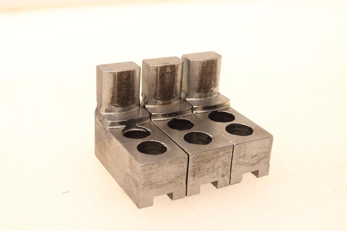 Usado Lote de Juegos de 3 Garras Para Torno