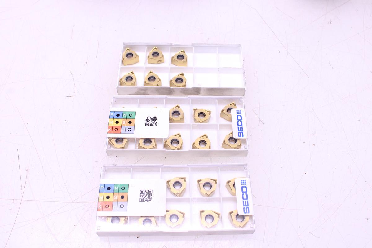Usado Fresas Portaplaquitas Cono ISO40 SECO R220.96-0063-08-6A + Widias XNEX080608TR