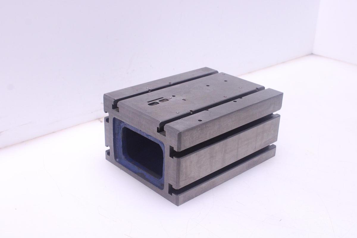 Usado Mesa Escuadra 3 Caras