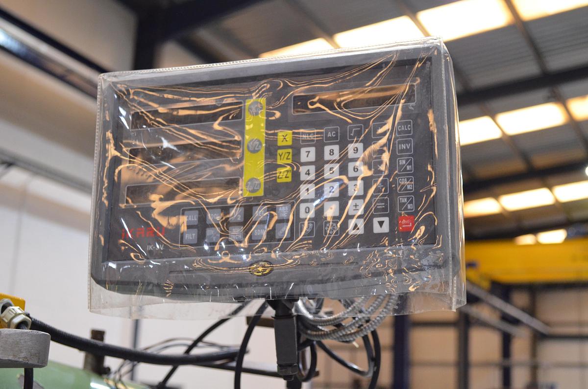Usado Fresadora Thiel Duplex 159 con visualizador cotas
