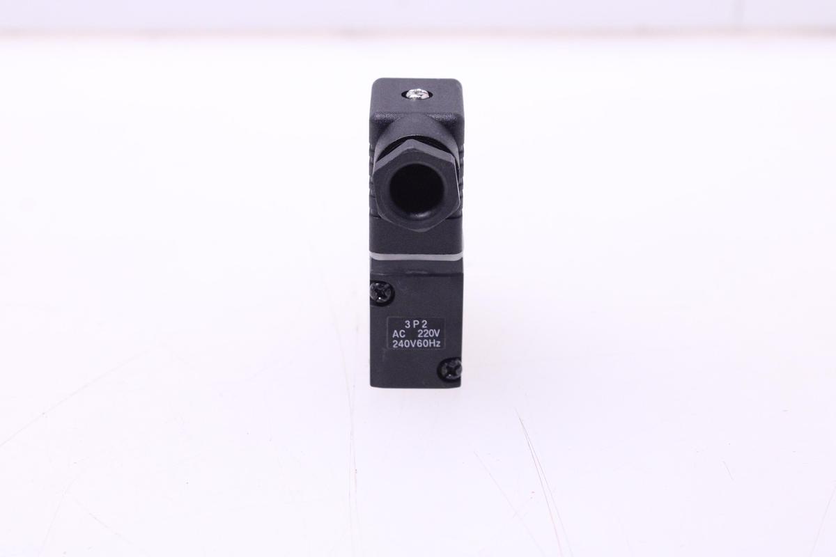 Usado Electrovalvula 3PA210-06G-B-AC220V