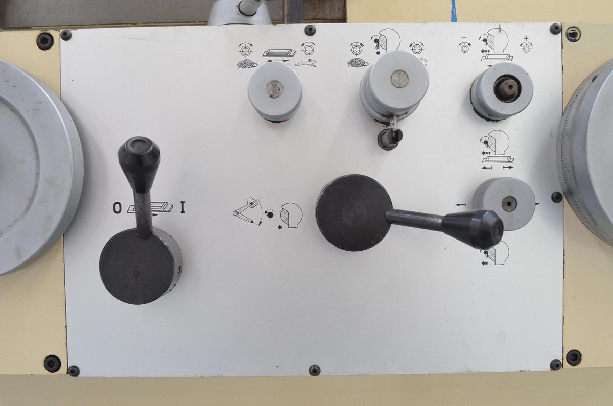 Usado Rectificadora cilindrica GER RHL-450