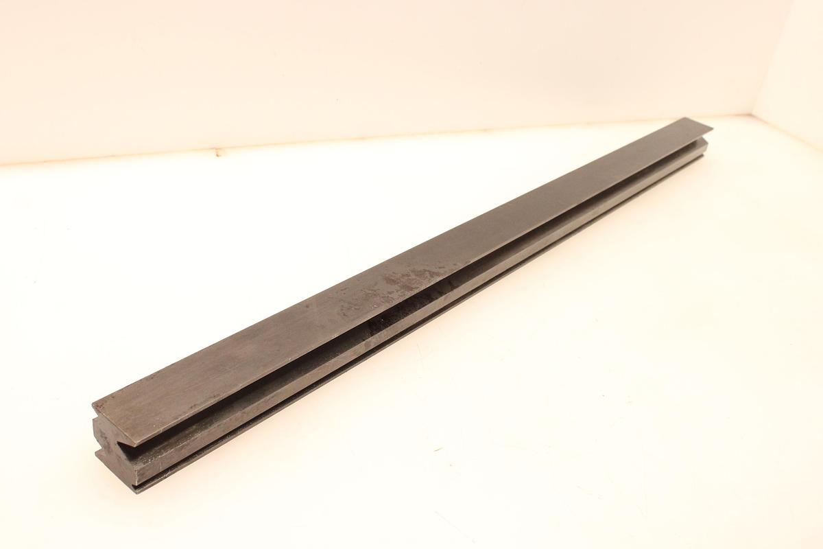 Usado Matriz de 4 V's - 1020mm