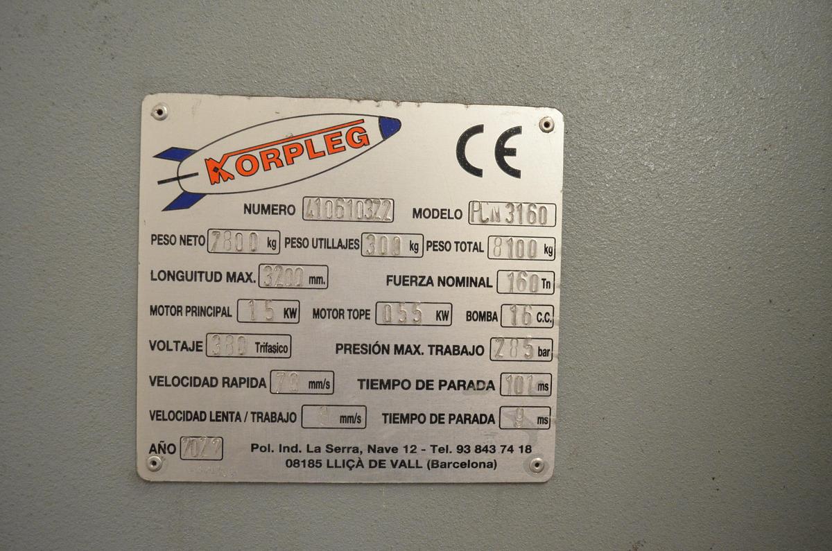 Usado Plegadora cnc Korpleg PCN3160 3100x160tn con cnc ESA S630