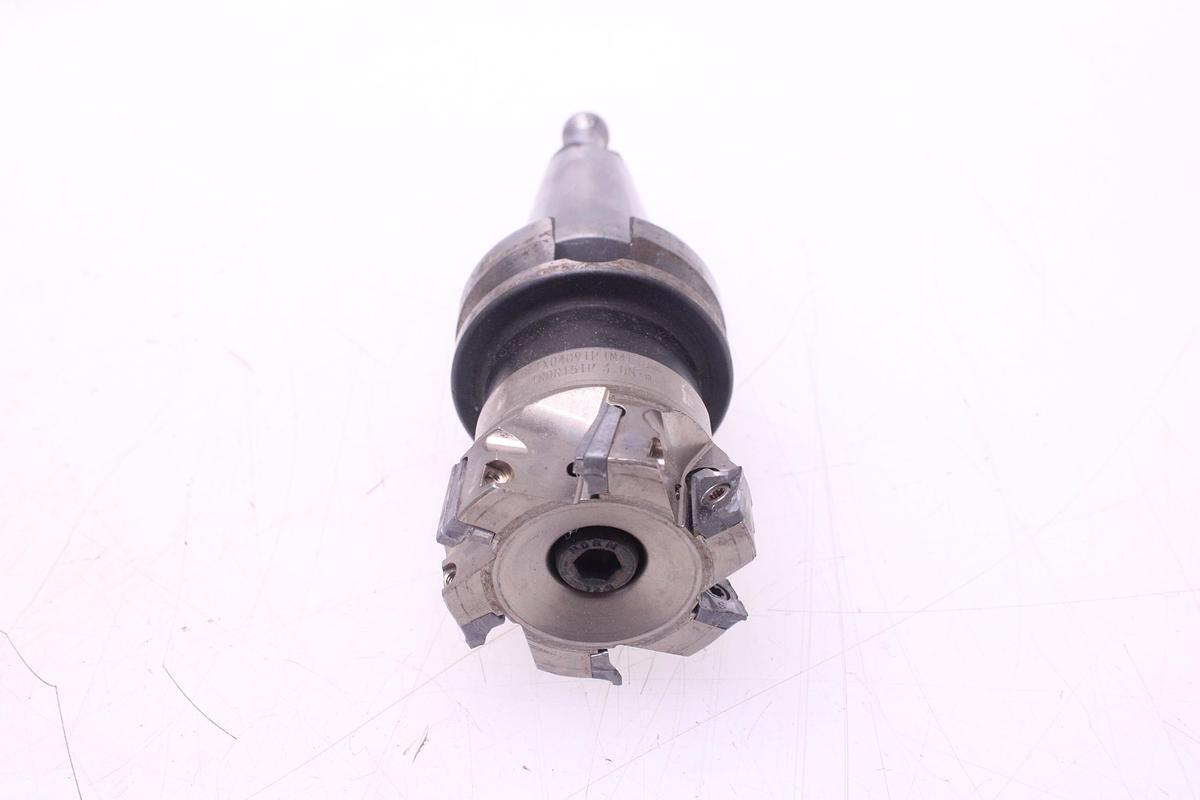Usado Fresas 25 a 63mm Con Cono ISO 40 + Plaquitas de Widia APET103504