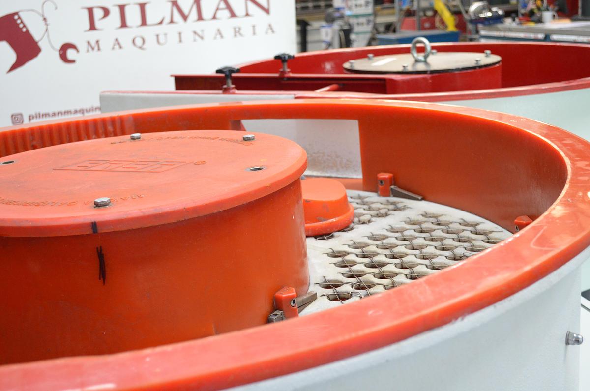 Usado Bombo vibradores ERBA EVK-350 y EVP-A 350