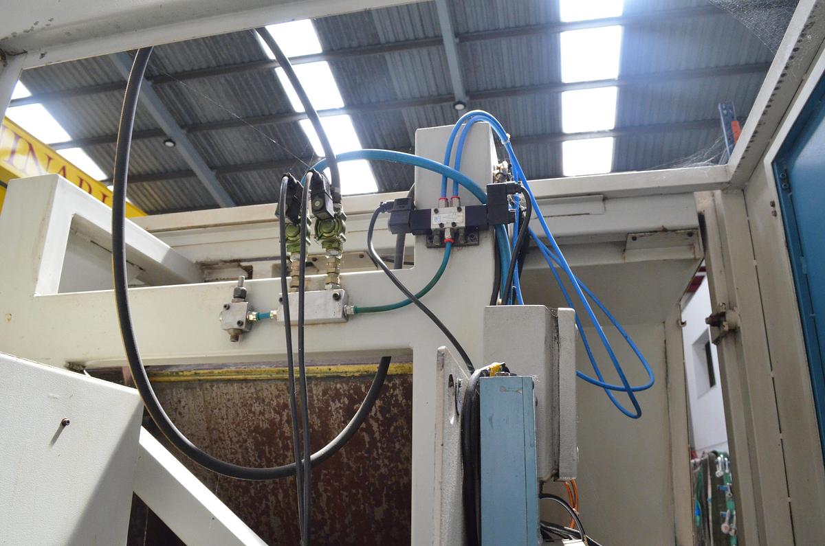 Usado Torno cnc Lealde TCN-12 de 3000mm e.p