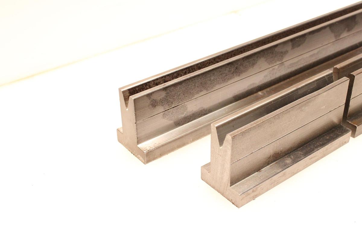 Usado Juego Matrices en "T" 35º V16 - 6 Tramos