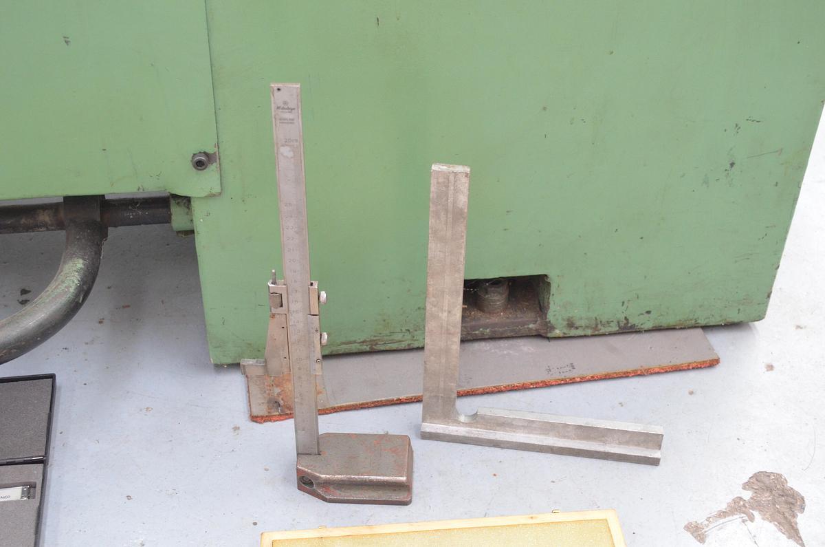 Usado Torno Pinacho L1-310 de 3.000mm e.p