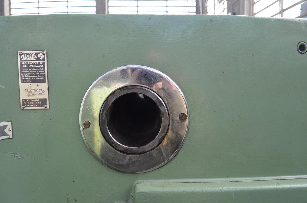 Usado Torno Geminis GE 870 4.000mm e.p