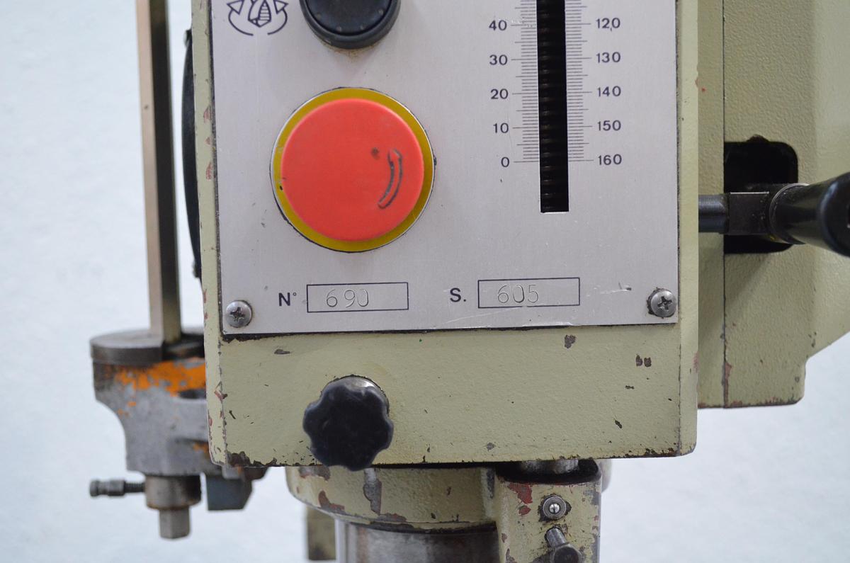 Usado Taladro columna Erlo TSAR-32 Año 96