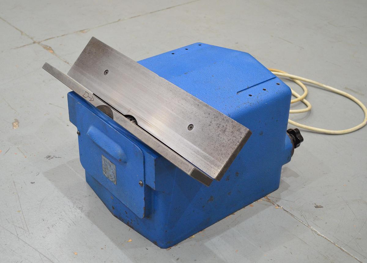 Usado Biseladora OMCA 650A