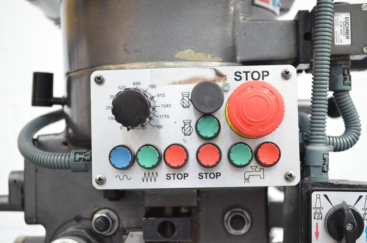 Usado Fresadora torreta LAGUN FTV-4 SP