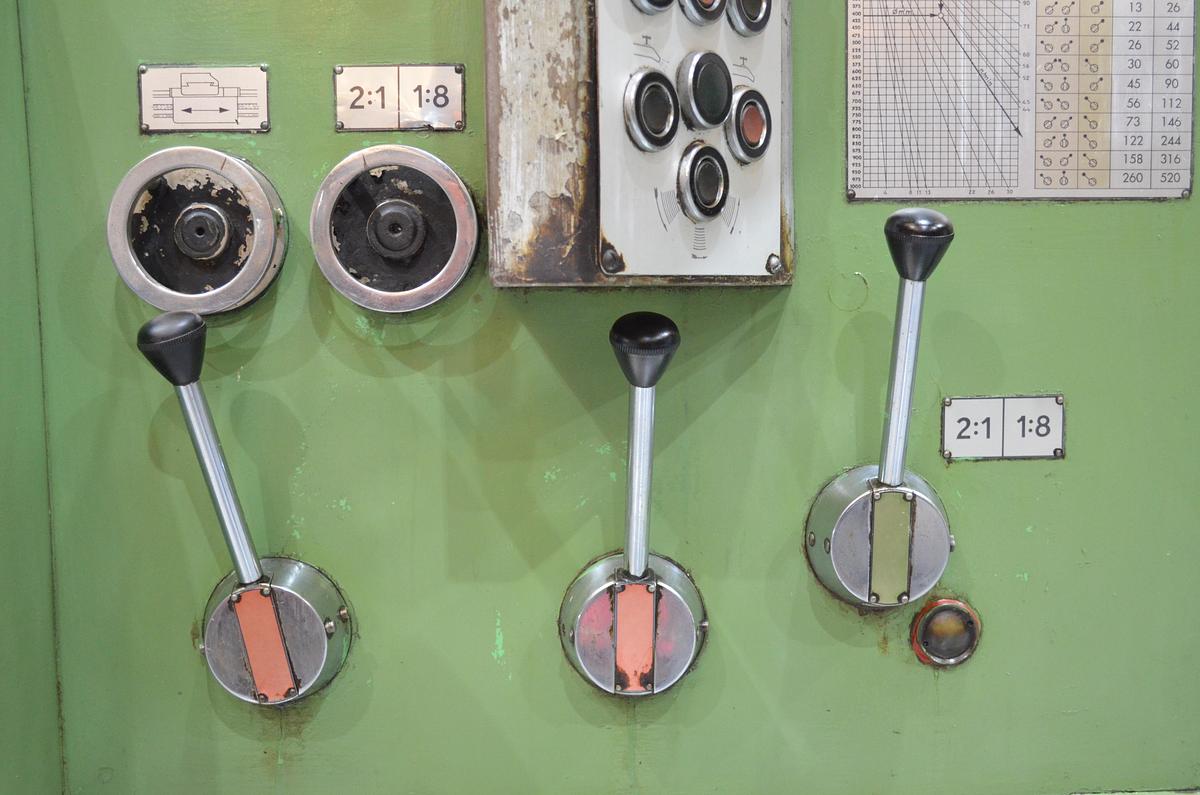 Usado Torno ECHEA D500 6000mm e.p