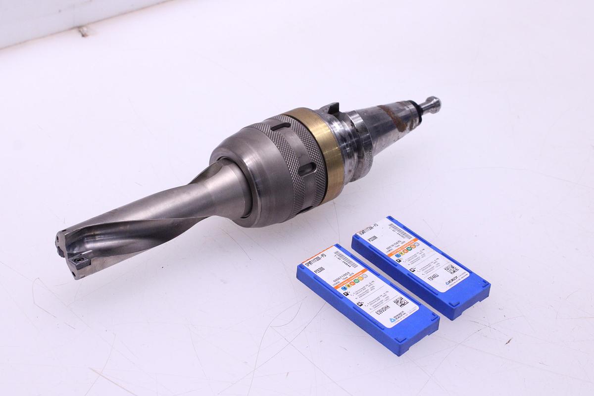 Usado Broca Portaplaquitas Cono ISO40 + Widias SPMT / XOMT11T3