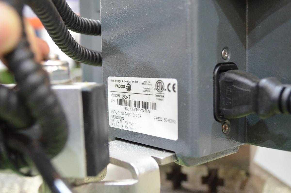 Usado Torno Pinacho S 90-260 1.150mm e.p