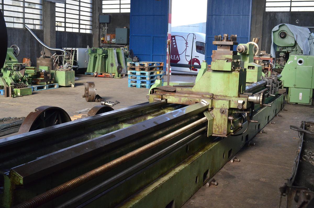 Usado Sarrià - Torno Gurutzpe Super AT 8000-600 - 8m 1200 volteo