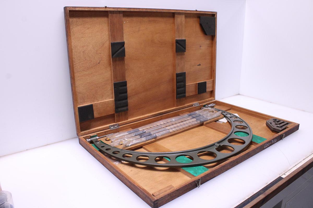 Usado Micrometro Exterior Mitutoyo 600-700 mm