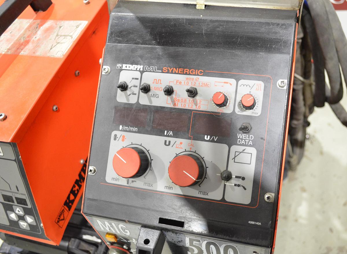 Usado Maquina soldar multifunción Kemppi PRO 3000 con carro PROMIG 500