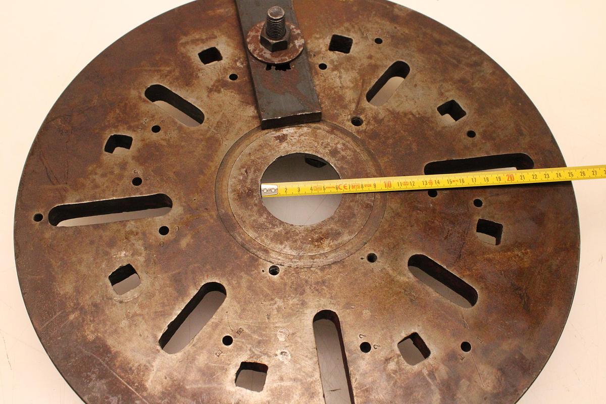 Usado Plato Plano para Torno 445 mm