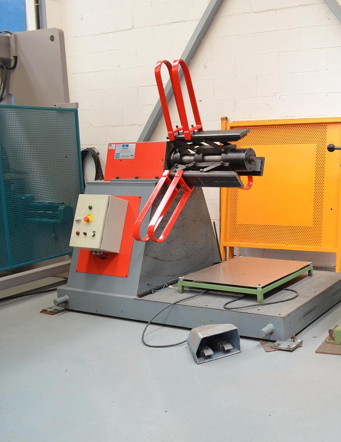 Usado Devanadora vertical Goti Sabadel DMR 2000 - 1500