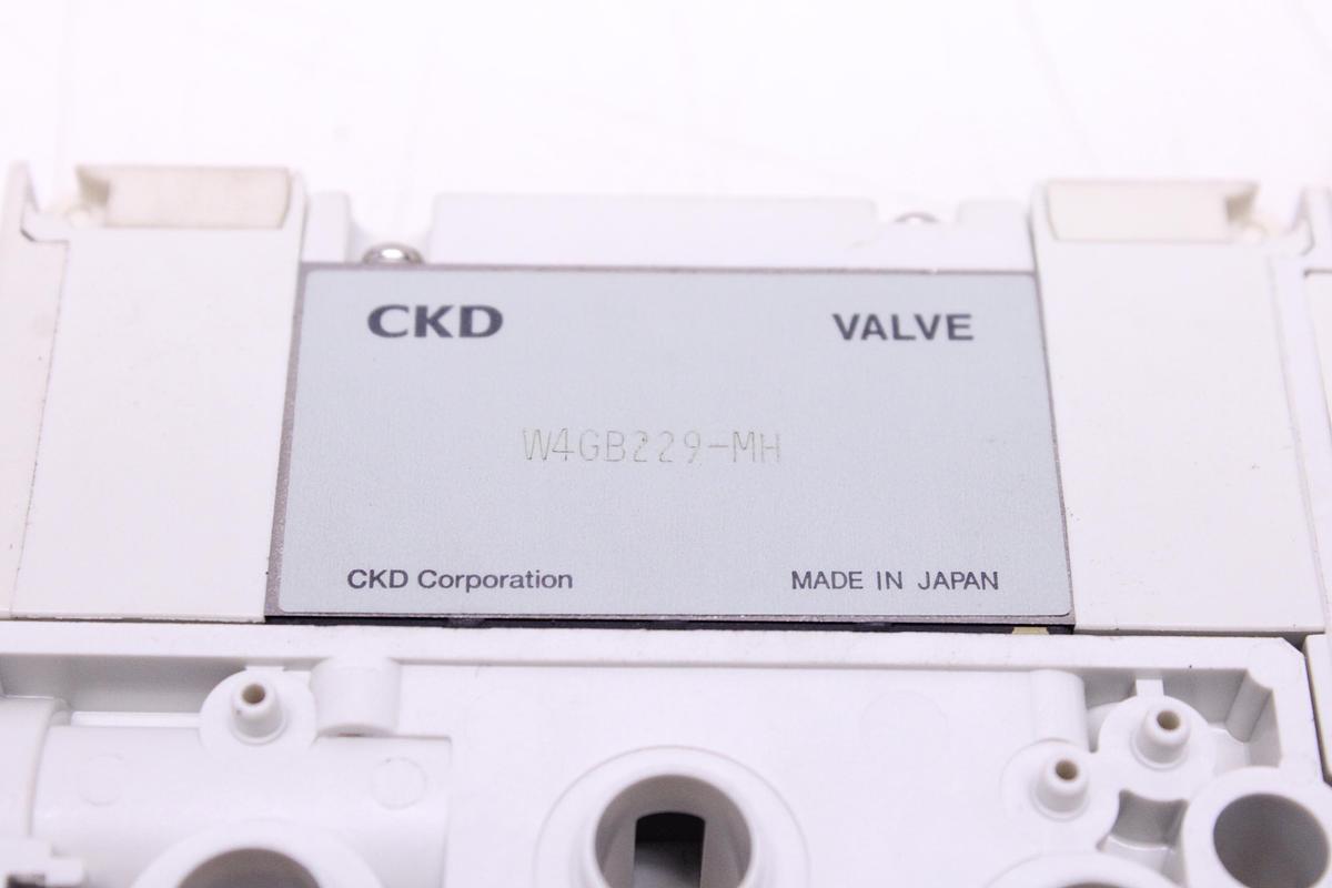 Usado Electroválvula CKD NW4GB229-MH