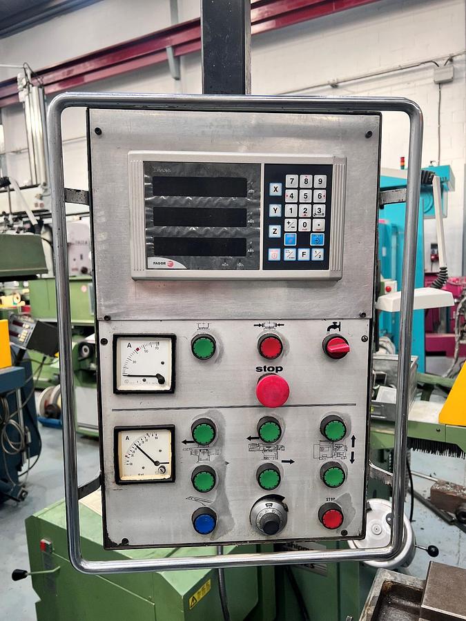 Usado Fresadora carnero motorizado Zayer 66BM - 35909