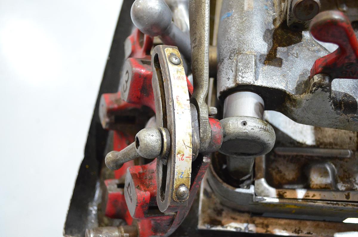 Usado Roscadora eléctrica Super Ego REX 80A dx