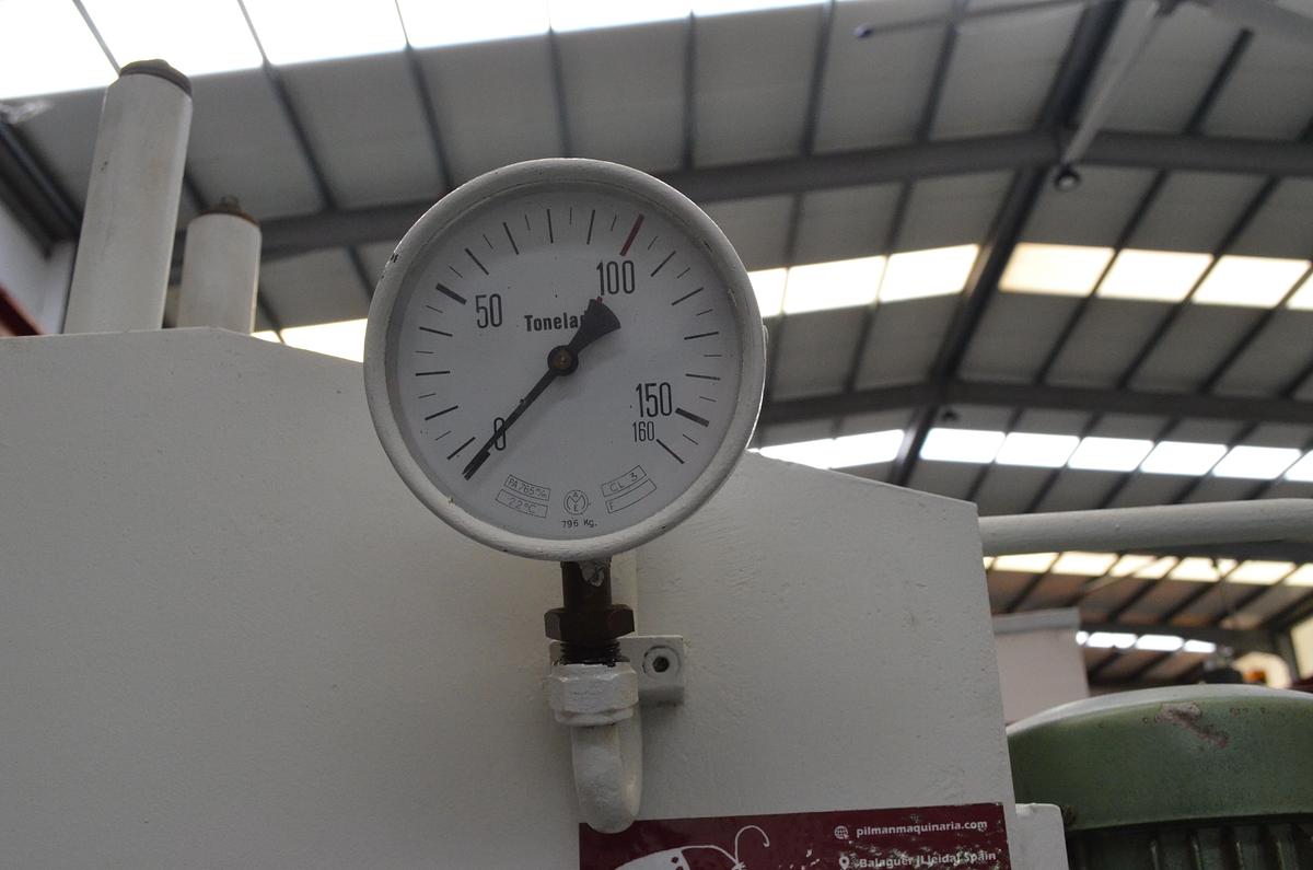 Usado Prensa hidraulica CAMP 100tn