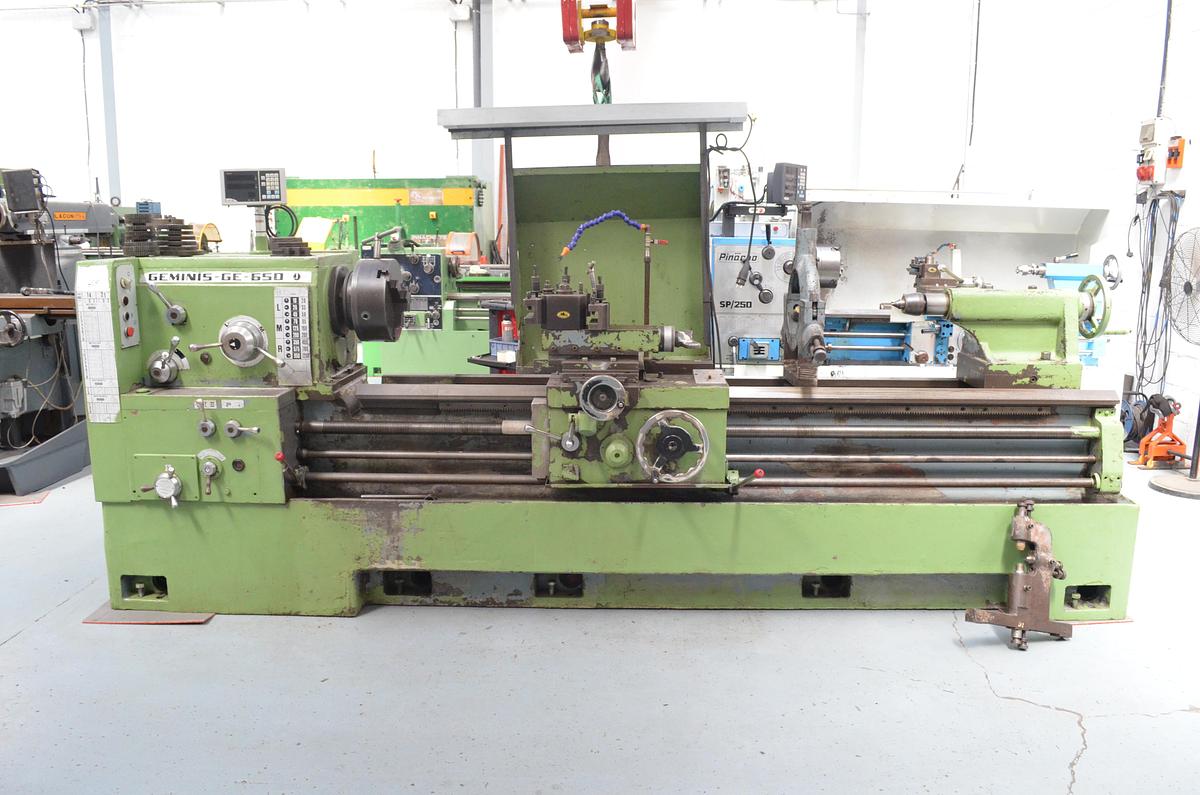 Usado Torno Geminis GE 650 2.000mm visualizador FAGOR