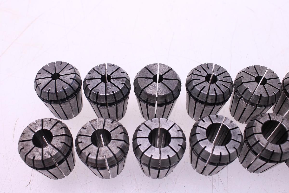 Usado Juego Pinzas Resorte ER32 "17 pcs" + Cono ISO 40 ASTRA