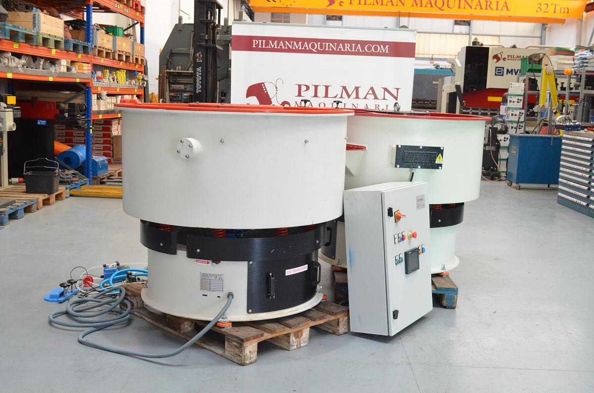 Usado Bombo vibradores ERBA EVK-350 y EVP-A 350