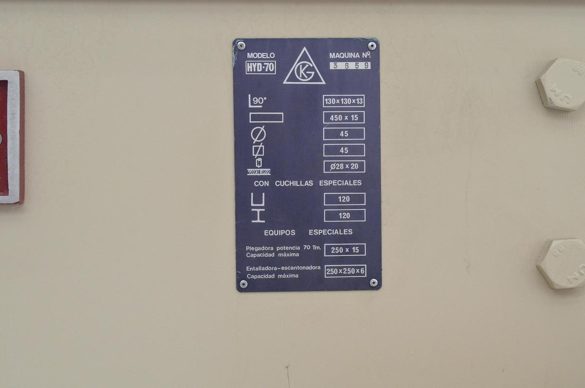 Usado Punzonadora GEKA HYD 70SD