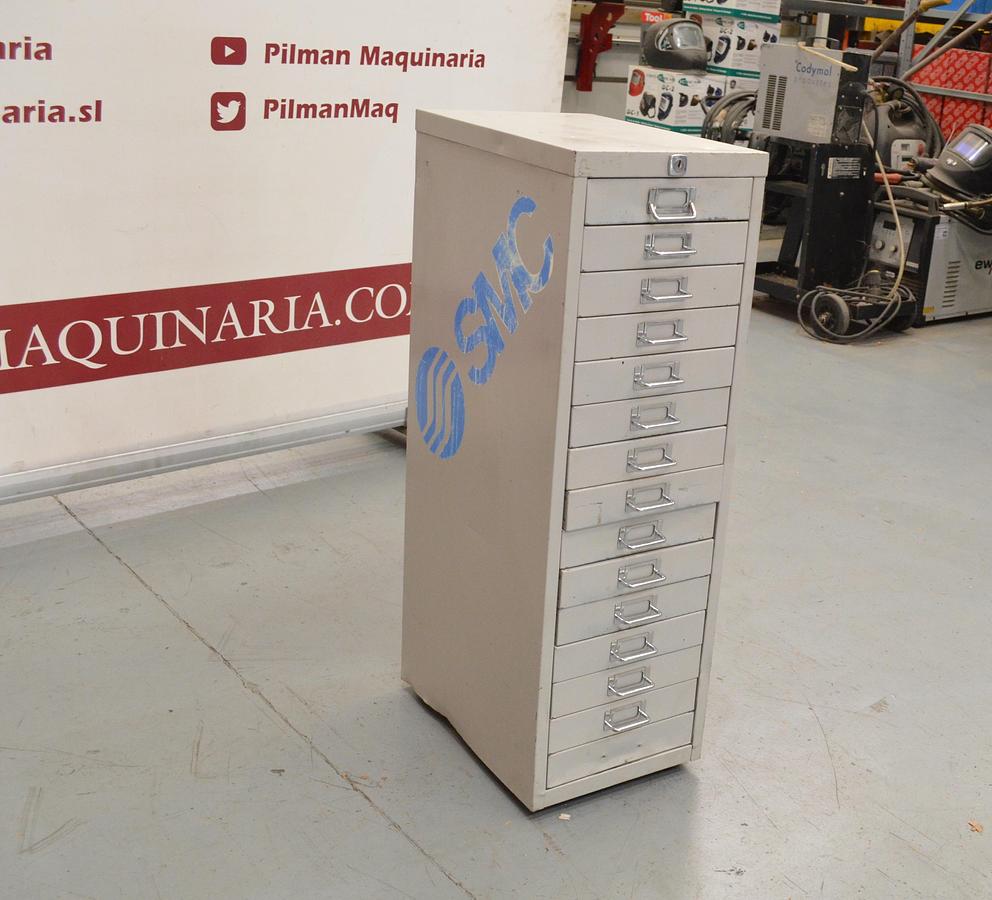 Usado Cajonera metálica con ruedas 280x410x880(h)mm