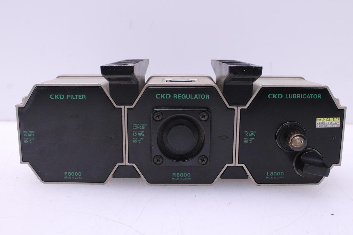 Usado Línea CKD Filtro F8000 + Regulador R8000 + Lubricador L8000