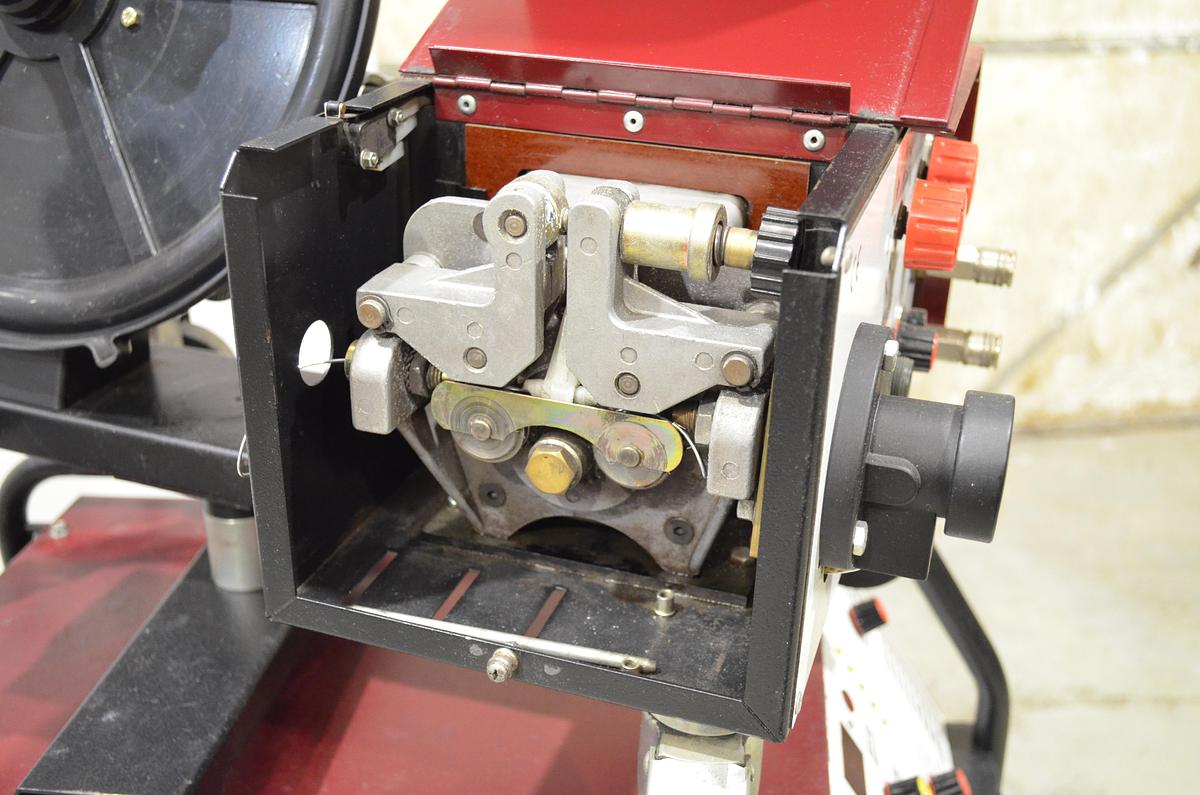 Usado Maquina soldar pulsada Weldtronic Synertech 6000