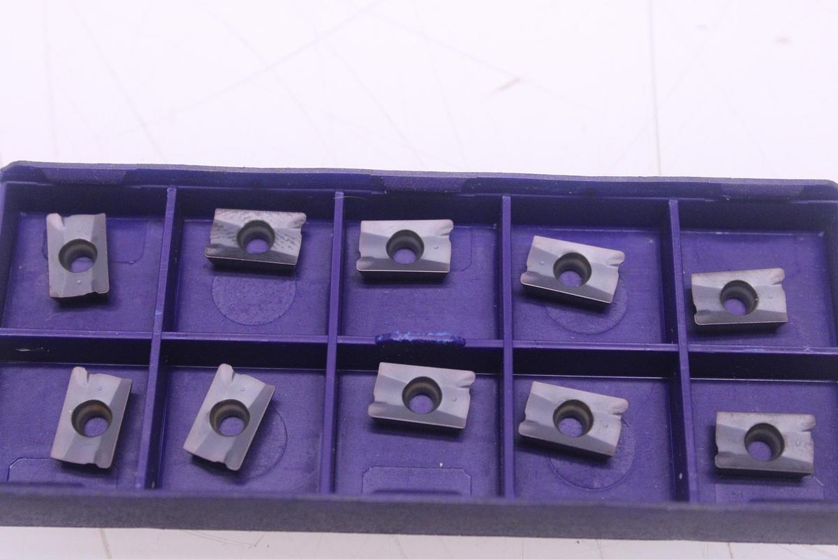 Usado Fresas y Plaquitas de Widia APKT 1003