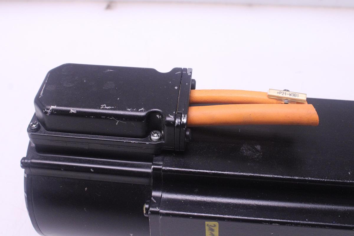 Usado Servomotor Indramat MKD071B-061-KG1-KN