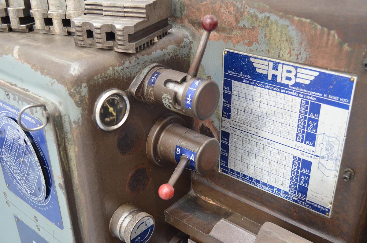 Usado Torno Amutio HB 575 - 1.000mm e.p