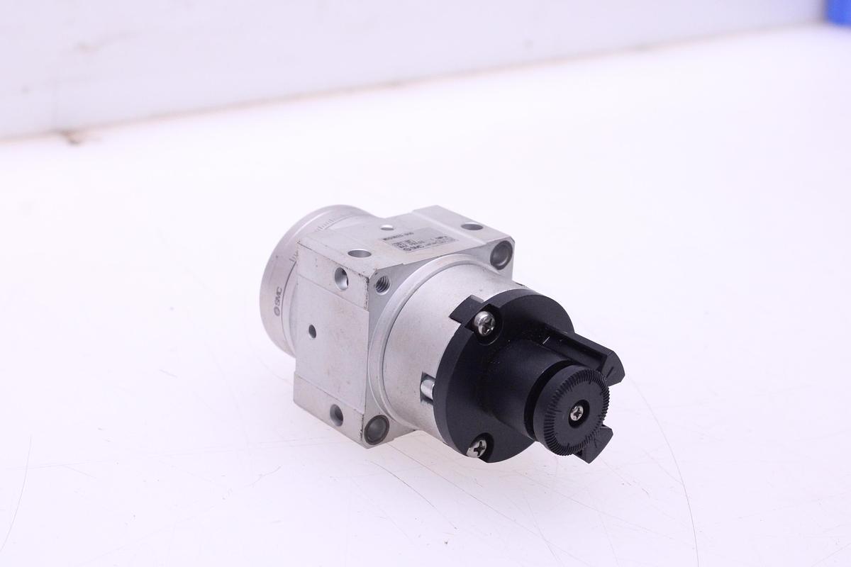 Usado Actuador Rotativo SMC MDSUB20-90D