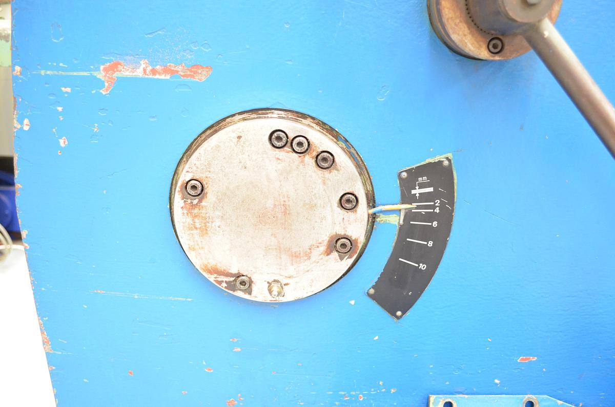 Usado Cizalla hidraulica pendular Ajial 3100x6mm